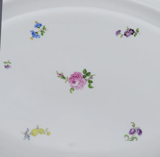Large Perfect Meissen Scattered Flowers Oval Platter 16.75 x 12.25"