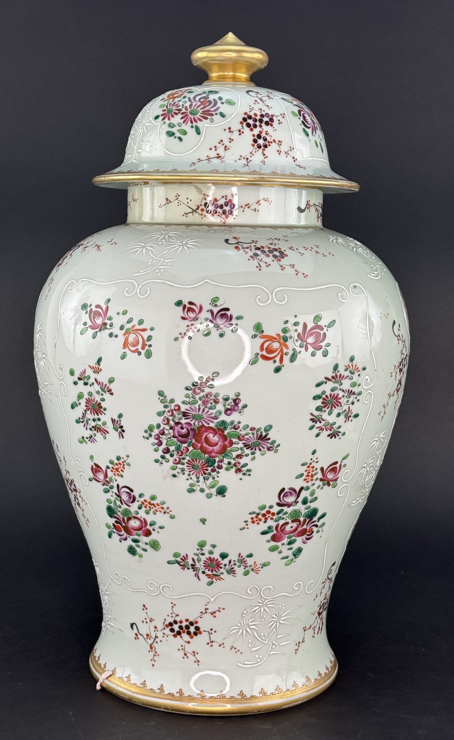 Impressive Early 1900s French Samson Pink White Lidded Urn Vase Large Size