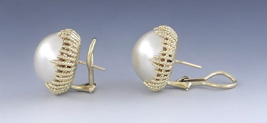 Stunning Pair 14k Yellow Gold and Mabe Pearl Earrings Omega Back