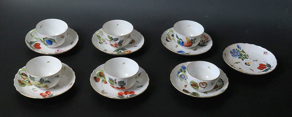 Great set 6 Herend Porcelain Market Garden Teacups and Saucers