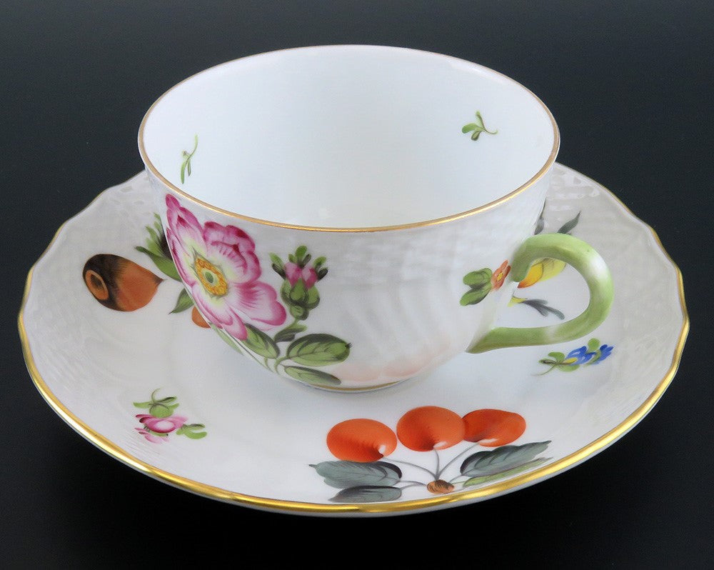 Great set 6 Herend Porcelain Market Garden Teacups and Saucers
