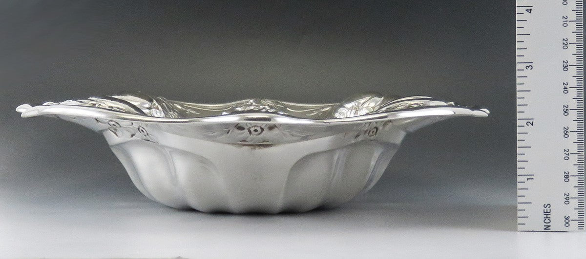 Antique 1907 Sterling Silver Gorham Lobed Fruit Flower Serving/Centerpiece Bowl