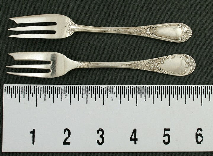 16 Vintage German Silver Floral Pastry Fish Dessert Forks 5 3/4"