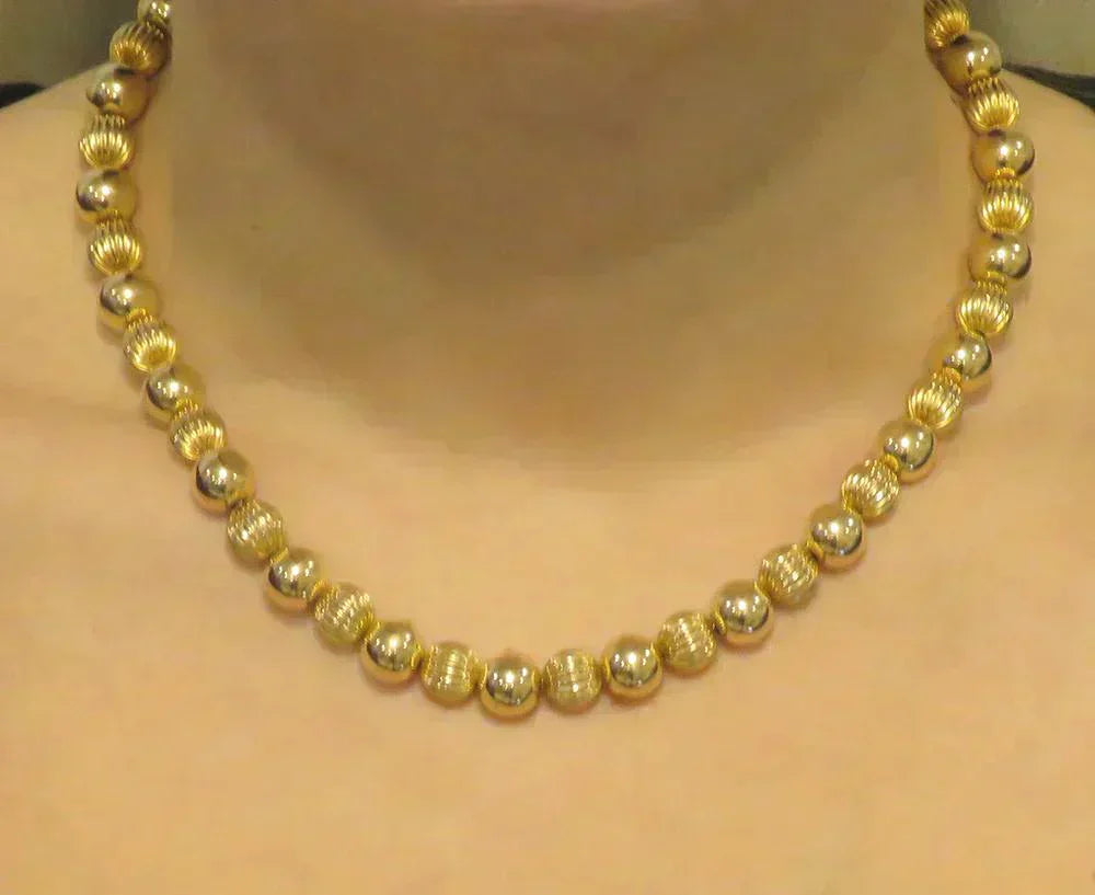 Attractive 14K Yellow Gold Textured Beaded Choker Necklace 16.5" 30.6g