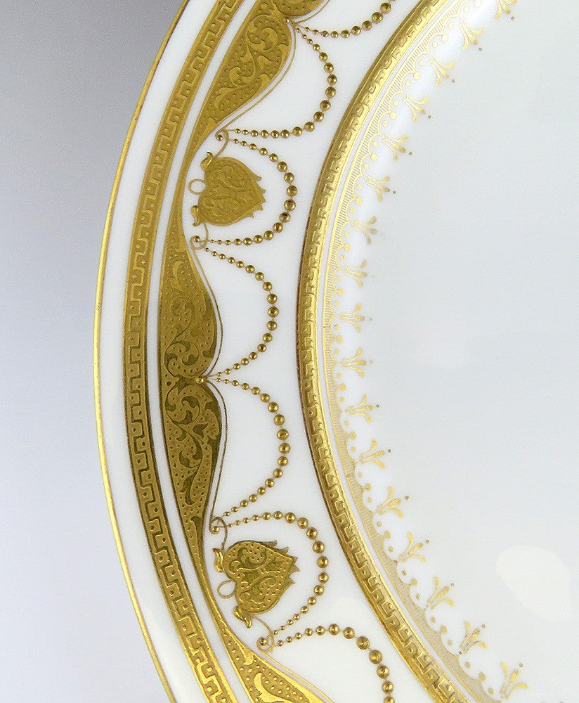 12 Antique 1920s Royal Doulton Porcelain Fine China Gold Gilded Dinner Plates