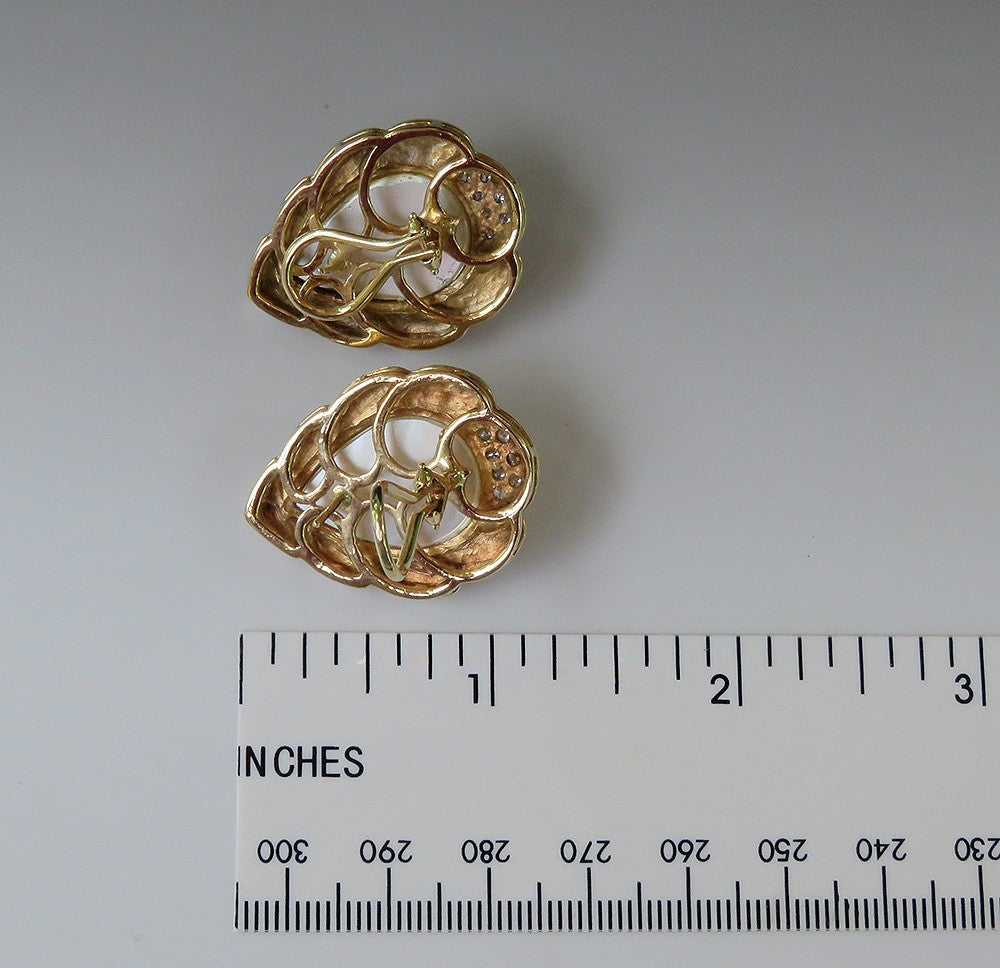 Exquisite Pair 14k Yellow Gold Teardrop Mabe Pearl Diamond Earrings