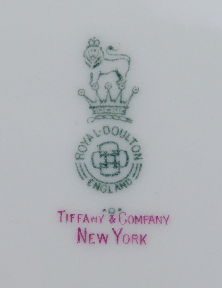 Impressive set 12 Antique Royal Doulton Tiffany Gilt Rim Dinner Plates 10 1/2"