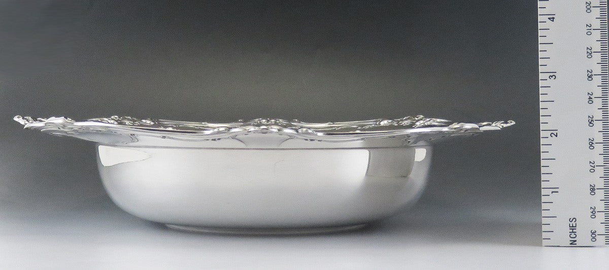 VTG 1951 Sterling Silver Gorham Serving/Fruit/Centerpiece Bowl NO MONO 10 1/2"