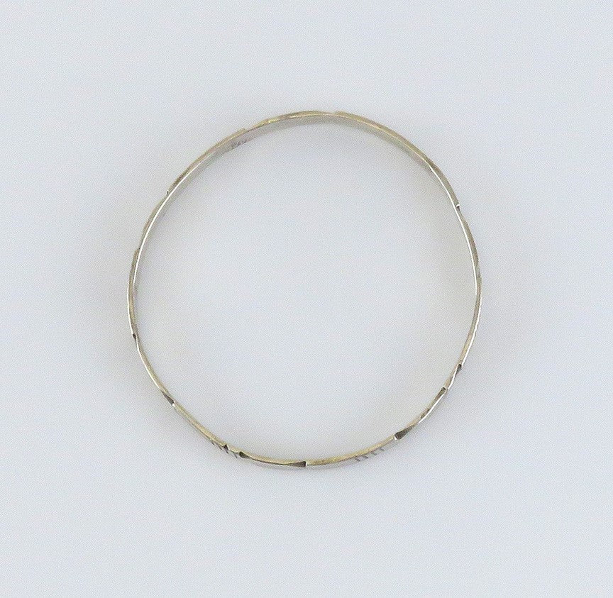 Neat VTG Southeast Asian Silver Hand Made Tribal Geometric Bangle Bracelet