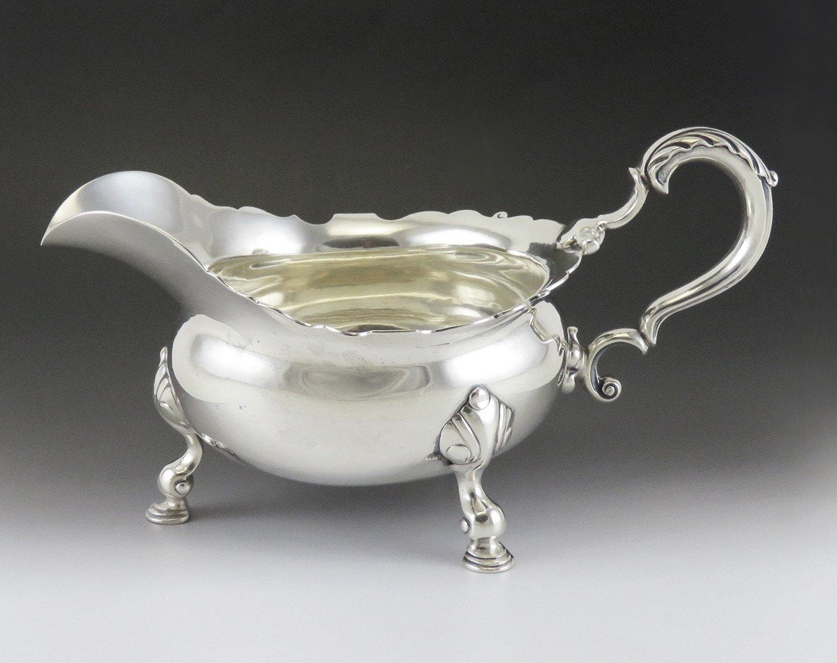 Antique 1899 Victorian English Sterling Silver Sauce or Gravy Boat NO MONO