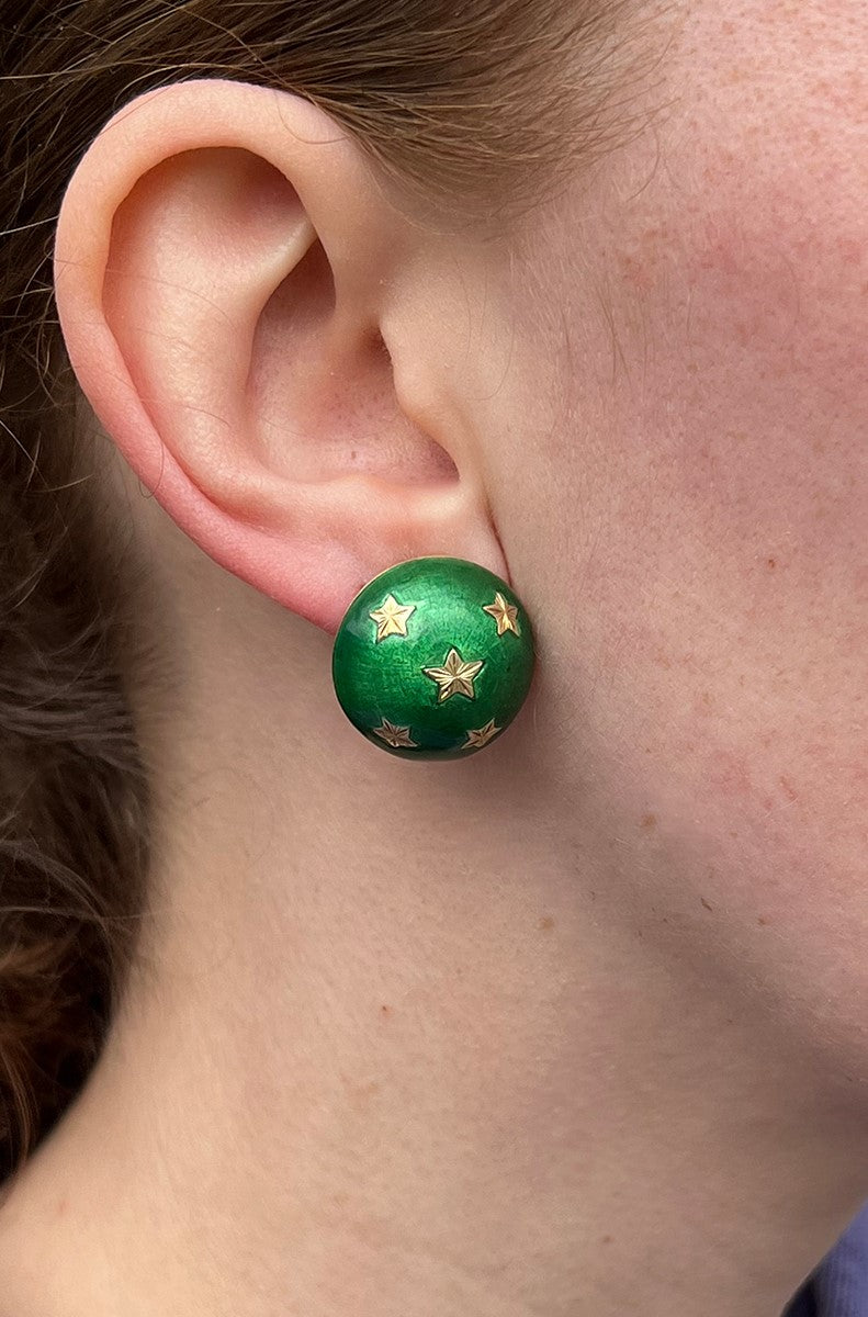 Gorgeous Pair VTG 18k Yellow Gold Green Enamel Star Dome Celestial Earrings