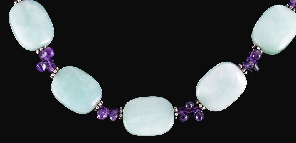 Lovely Light Green Polished Jade Amethyst Sterling Silver Bead Choker Necklace