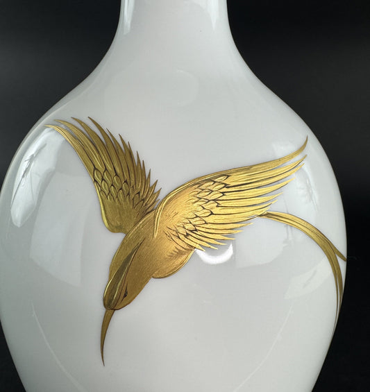 Beautiful Heinrich H Co Selb Bavaria Hand Painted Gold Gilt Birds Vase