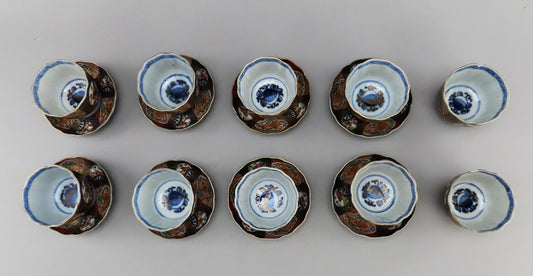 8 Antique Imari Large cups and Saucers Fine Quality