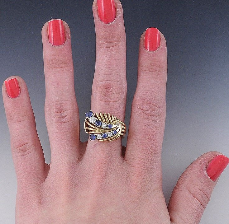 Beautiful 14k Yellow Gold ~.25ct Diamond & Sapphire Ring Size 8.25