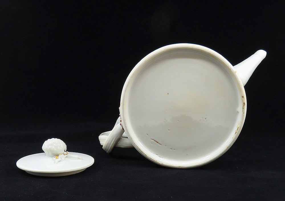 c1790 Chinese Export Porcelain White and Rose Floral Teapot
