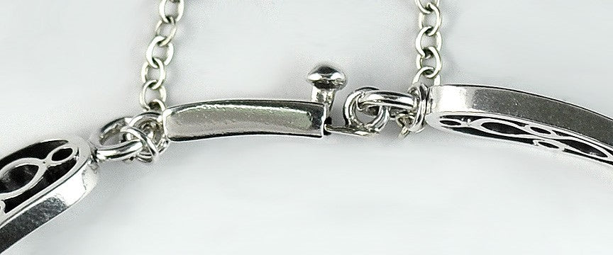 Really Pleasing Vintage Mexican Sterling Silver Link Bracelet 6 3/4 Inches 1960s