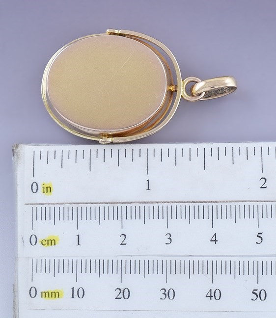 c1850s Victorian 18k Gold & Carved Carnelian Greco-Roman Intaglio Locket Pendant