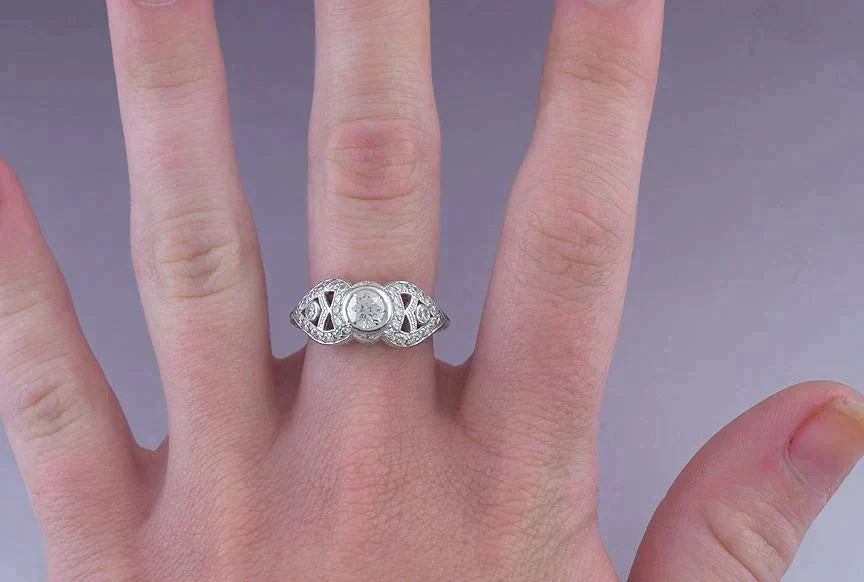 Dazzling Platinum & ~1.5ct Diamond Edwardian / Art Deco Style Engagement Ring