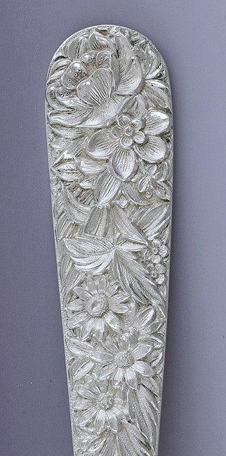 Fab Kirk Sterling Silver Floral Repousse Berry / Casserole Serving Spoon Scoop