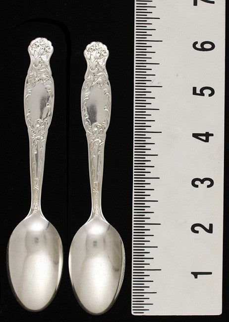 12 Whiting Heraldic Pattern Sterling Silver Teaspoons