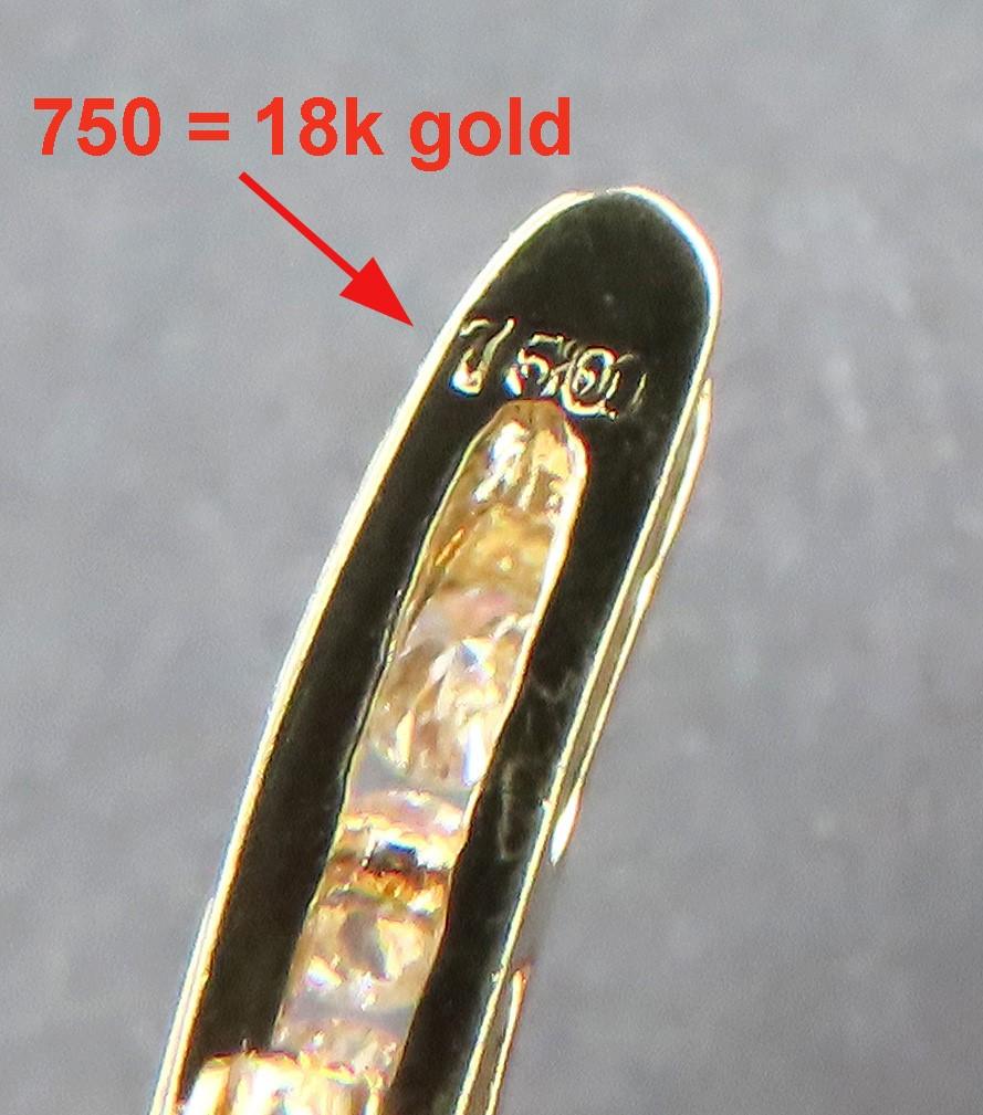 Lovely 18k Yellow Gold ~1.25ct Ruby ~.36ct Diamond Infinity Knot Bar Pin Brooch