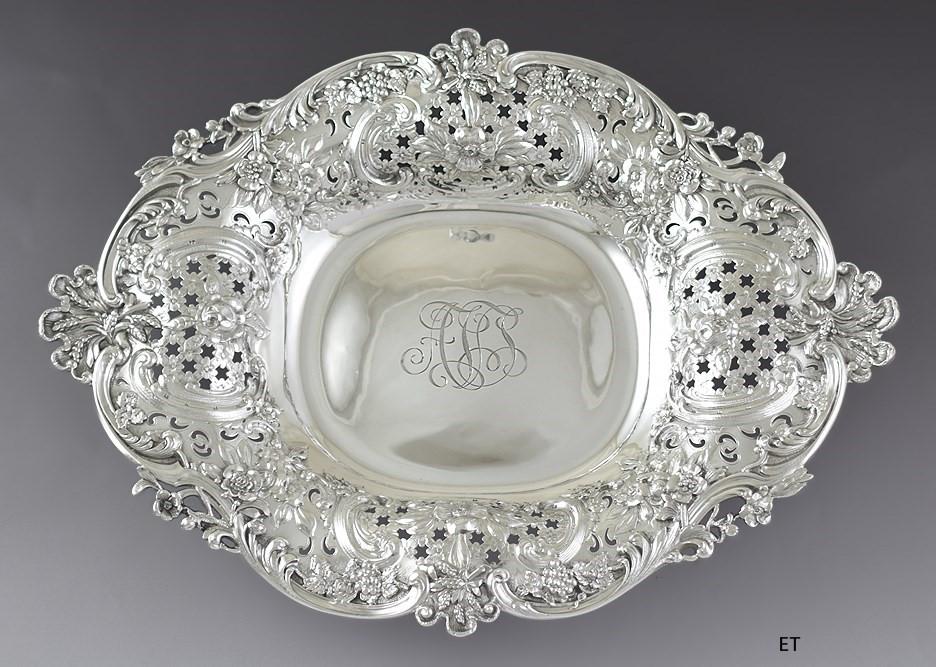 1902-1907 Antique Tiffany & Co Sterling Silver Oblong Pierced Serving Tray Dish