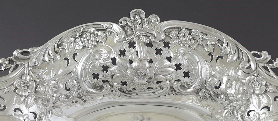 1902-1907 Antique Tiffany & Co Sterling Silver Oblong Pierced Serving Tray Dish