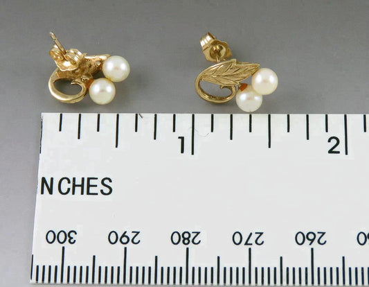 Vintage 1960s Japanese 10K Yellow Gold Pearl Leaf Berry Stud Earrings