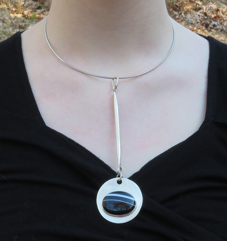 Elegant Artisan Sterling Silver Black Banded Striated Agate Drop Pendant