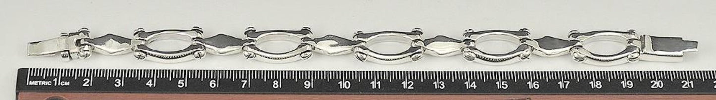 Fantastic Sterling Silver Link and Screw Chain Bracelet with Snap Clasp