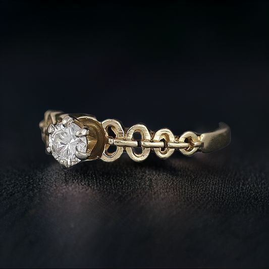 Striking 14K Yellow Gold & Diamond Solitaire Ring Size 5