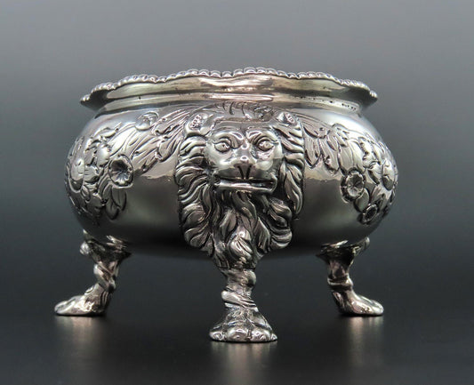 1815 English Sterling Silver Small Footed Bowl Lion Claw Feet 3 3/4" Diameter