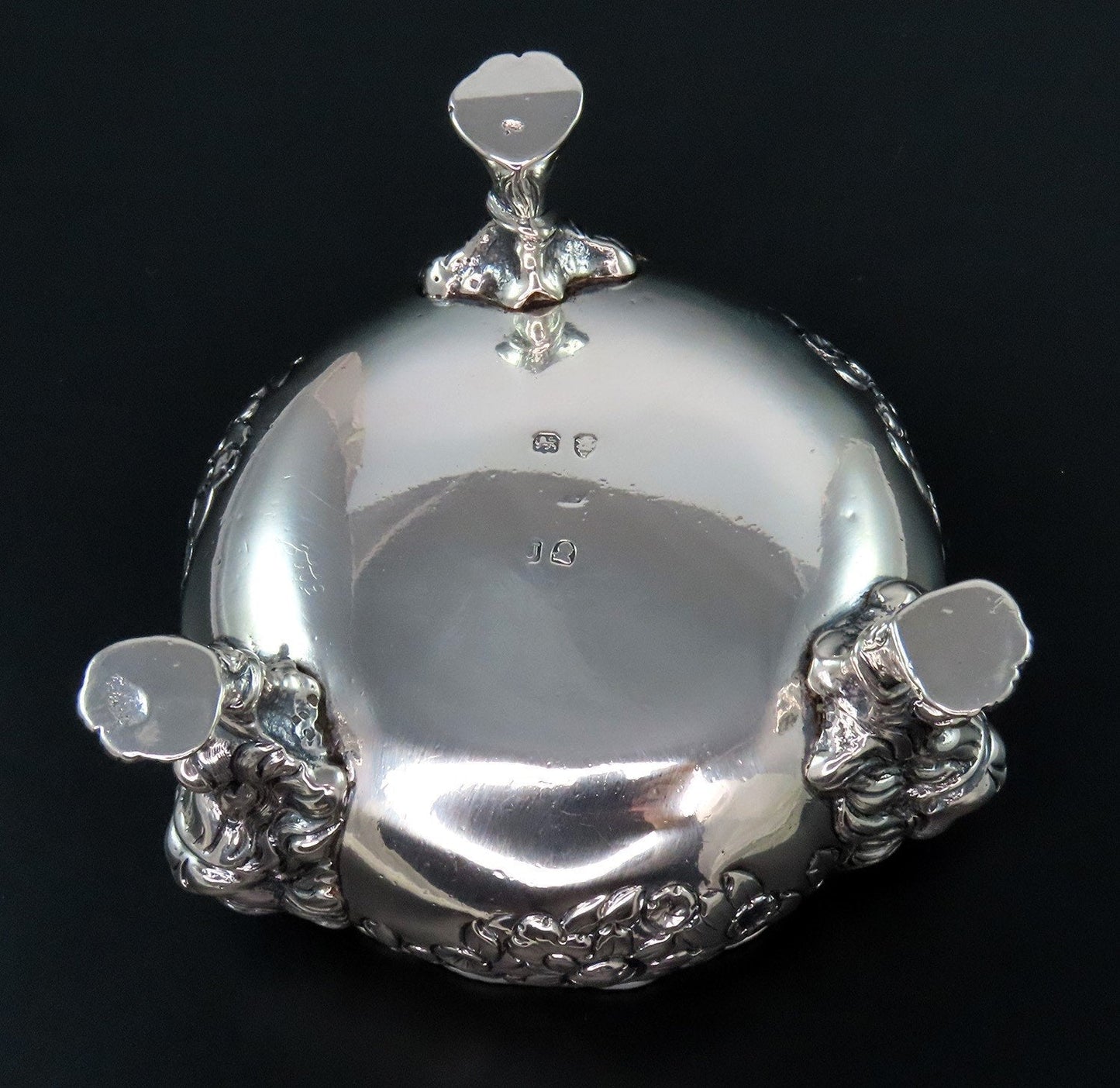 1815 English Sterling Silver Small Footed Bowl Lion Claw Feet 3 3/4" Diameter