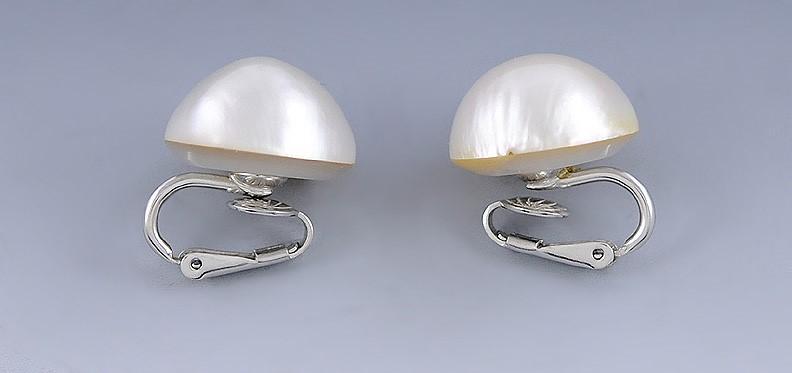 Pair Large 14k White Gold & Mabe Pearl Dome Earrings