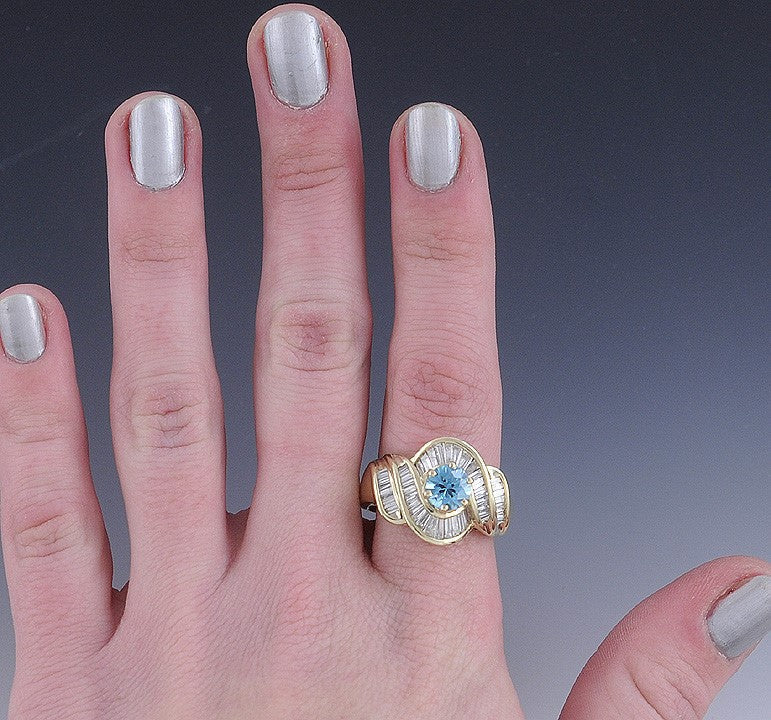 14K Yellow Gold Bright Blue Natural Zircon Gemstone Diamond Ring Size 10