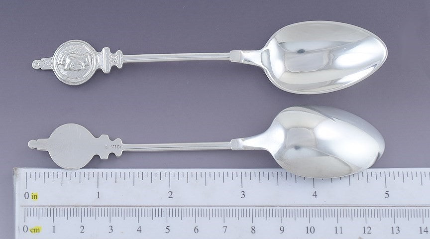 c1860 Great Antique set 10 American Coin Silver Medallion Coffee / Teaspoons