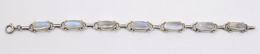 Stylish VTG Sterling Silver Oval Cabochon Moonstone Bracelet