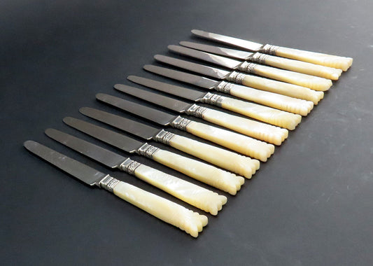 c1840s Chinese Export 12 Silver Knives w/ Mother of Pearl Handles 7 3/4 in
