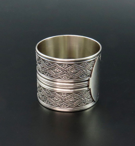 Ornate c1870s American Victorian Coin Silver Napkin Ring No Monos