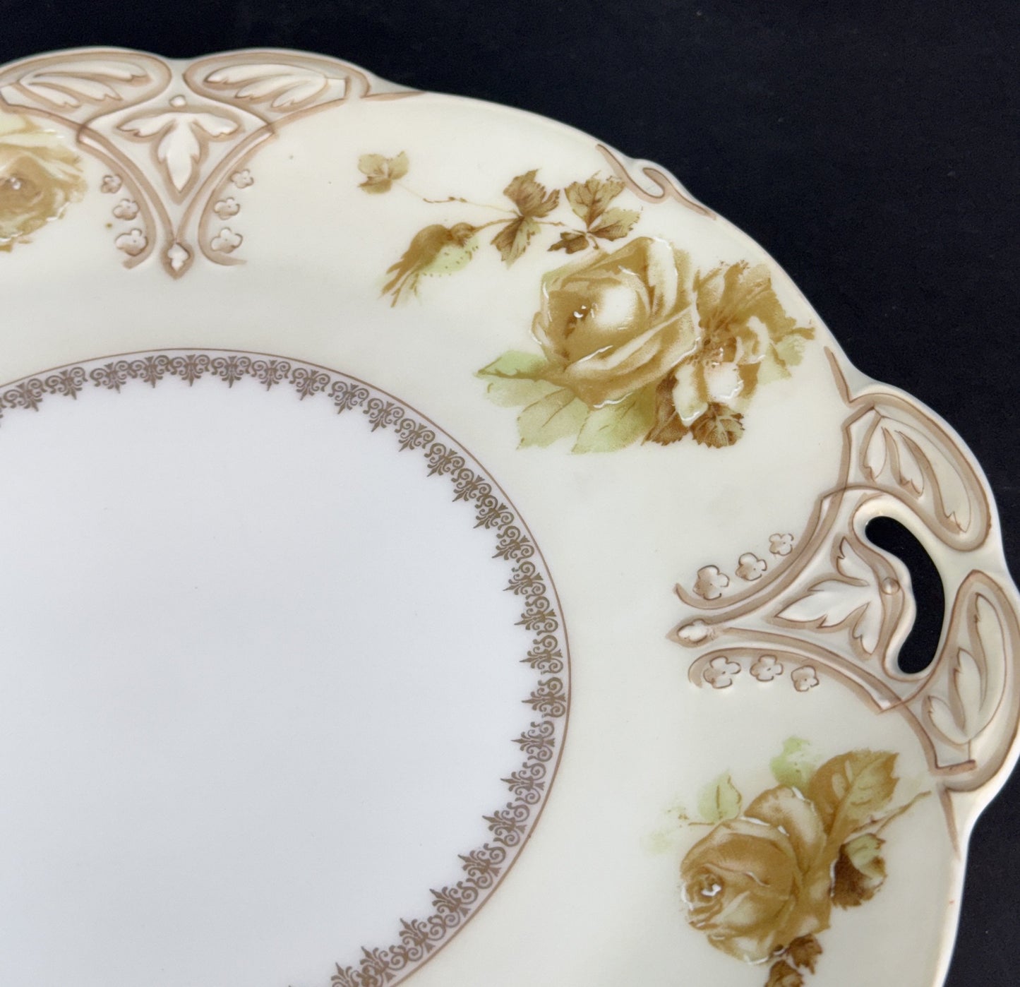 H. Ohme Silesia Old Ivory Clairon Round Double Handle Serving Platter Plate