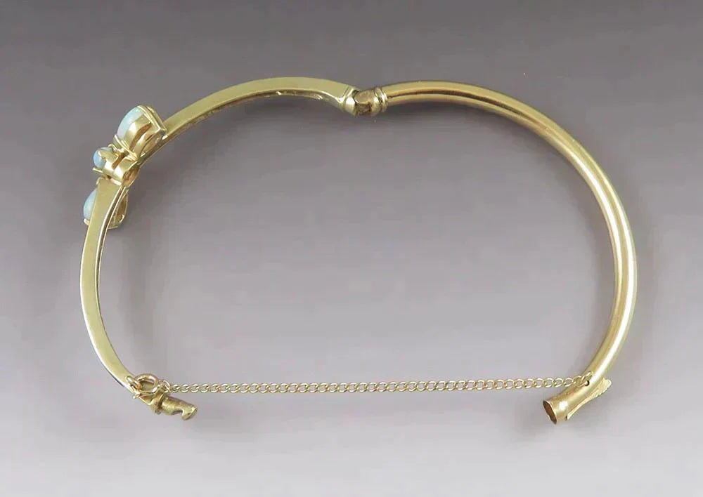 Vintage Retro 14K Yellow Gold Enamel Natural 3 Opal Gemstone Bangle Bracelet
