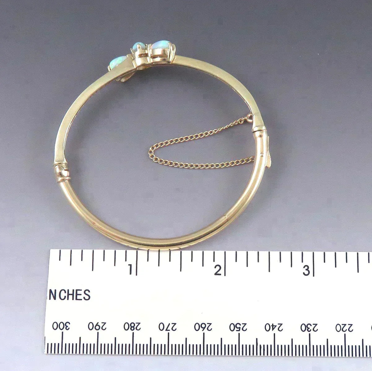 Vintage Retro 14K Yellow Gold Enamel Natural 3 Opal Gemstone Bangle Bracelet