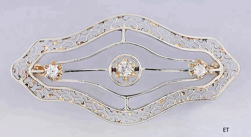 Lovely 14k Gold & Diamond Filigree Pin/Brooch