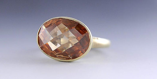 Cute 14K Gold & Yellow Stone Art Ring Star Design Size 6.75