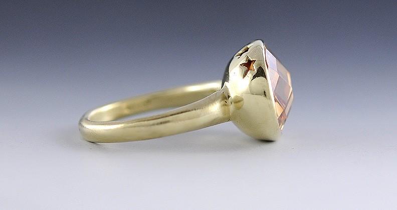 Cute 14K Gold & Yellow Stone Art Ring Star Design Size 6.75