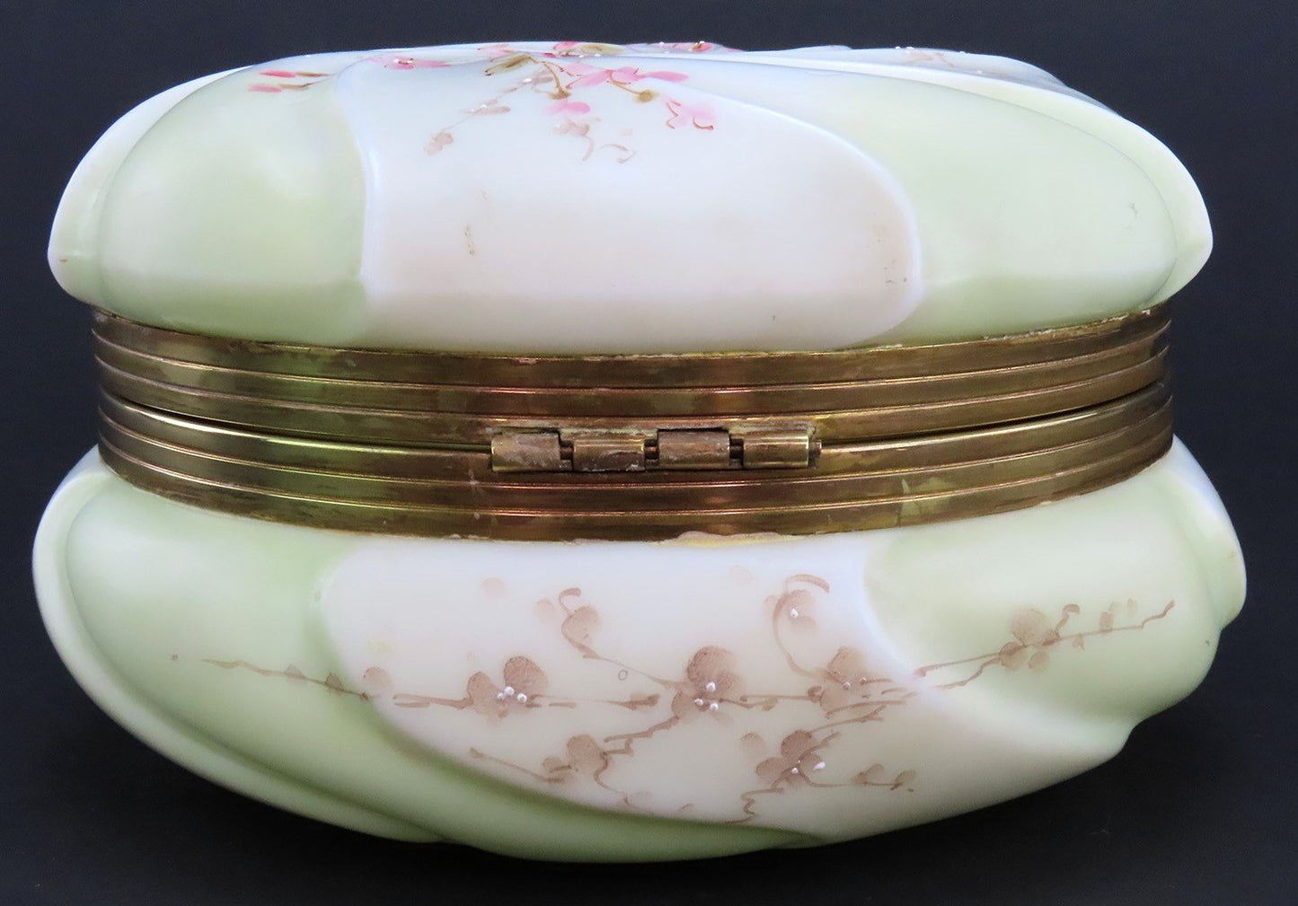 c1900 Rare C.F. Monroe Wavecrest Green Flowers Hand Painted Dresser Jewelry Box