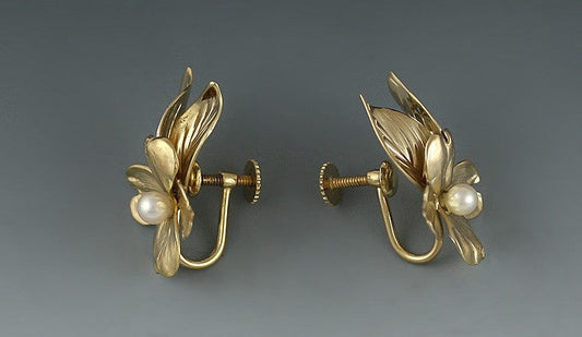 Sweet 14K Yellow Gold Pearl Dogwood Flower Screwback Earrings Harry S. Bick