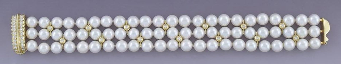 Exquisite 18k Gold & ~1.5ct Diamond Triple Strand 7mm Pearl Bracelet