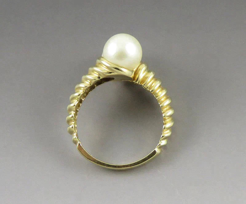 Vintage 1960s 14K Yellow Gold Pearl Double Twin Bypass Toi et Moi Ring